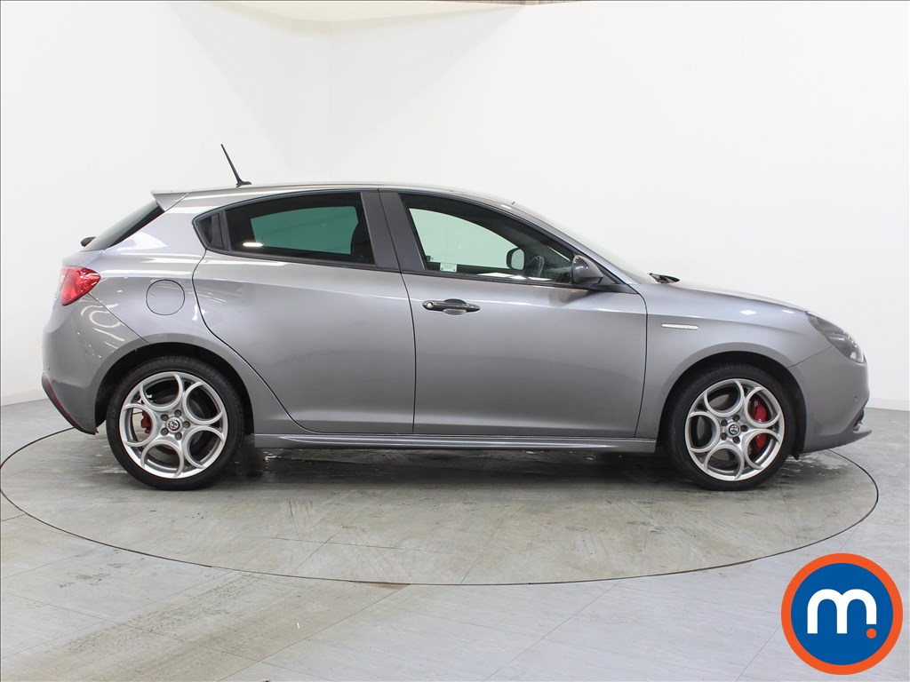 Used Or Nearly New Alfa Romeo Giulietta 1 4 Tb Multiair