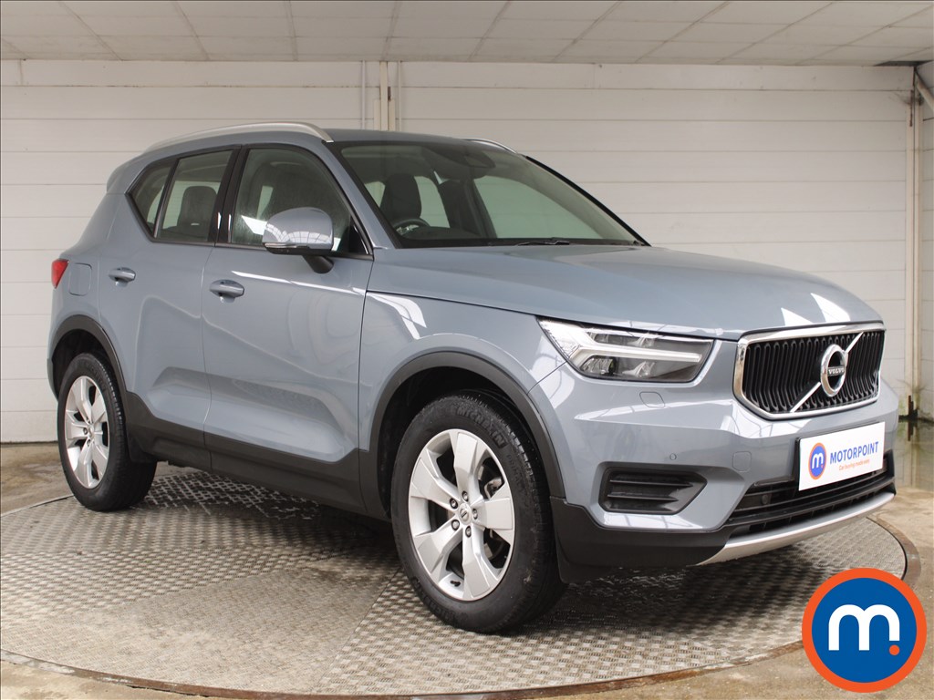 Volvo Xc40 2.0 D3 Momentum 5dr Geartronic - Stock Number 1242607 Passenger side front corner