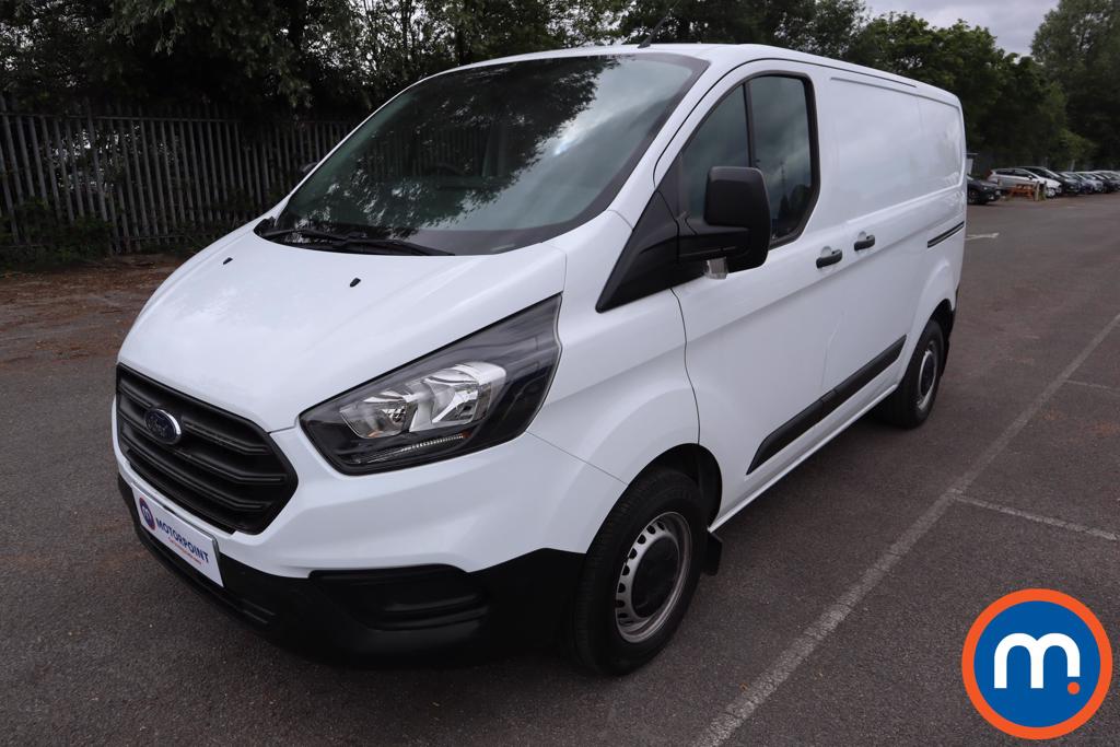 Used Or Nearly New Ford Transit Custom 2 0 Tdci 105ps Low Roof Van 1174085 In White For Sale At Motorpoint Swansea Motorpoint