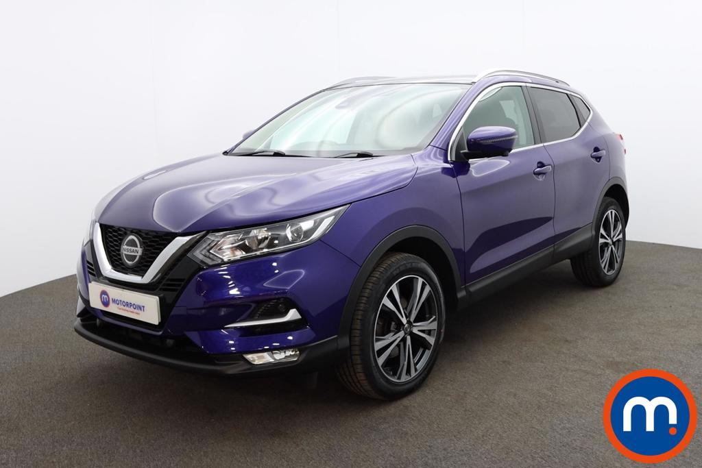 Nissan Qashqai 1.5 dCi N-Connecta [Glass Roof Pack] 5dr - Stock Number 1246268 Passenger side front corner