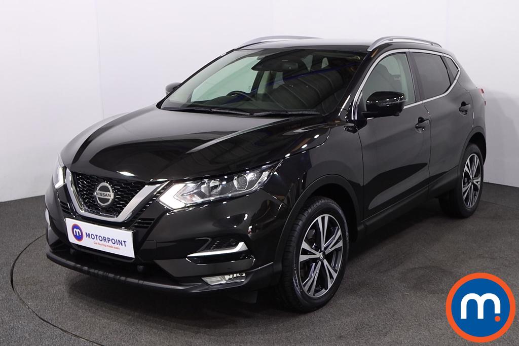 Nissan Qashqai 1.5 dCi N-Connecta [Glass Roof Pack] 5dr - Stock Number 1274122 Passenger side front corner