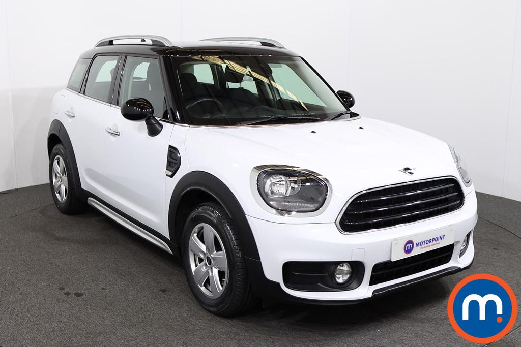 Mini Countryman 1.5 Cooper Classic 5dr - Stock Number 1300334 Passenger side front corner