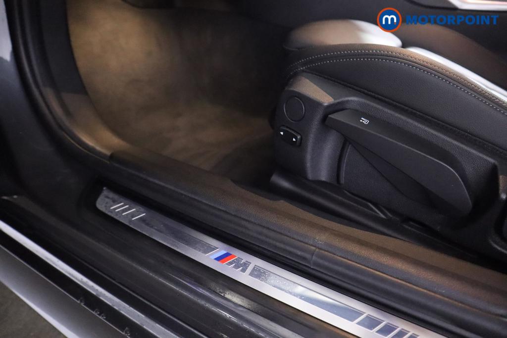 BMW 3 Series M Sport Automatic Petrol-Plugin Elec Hybrid Saloon - Stock Number (1404558) - 16th supplementary image