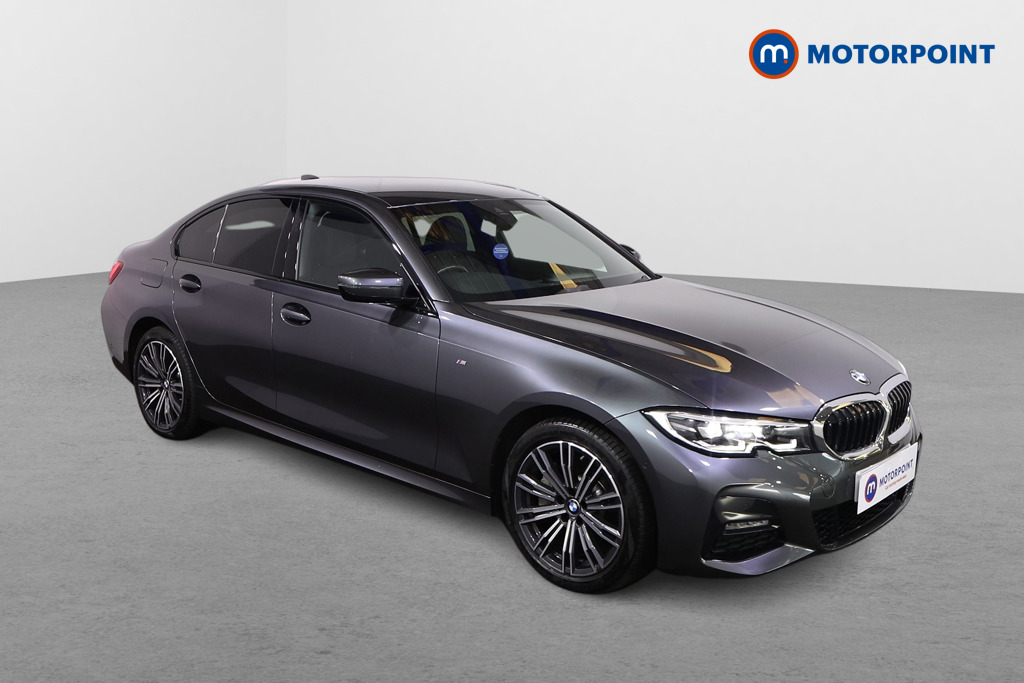 BMW 3 Series M Sport Automatic Petrol-Plugin Elec Hybrid Saloon - Stock Number (1404558) - Passenger side front corner