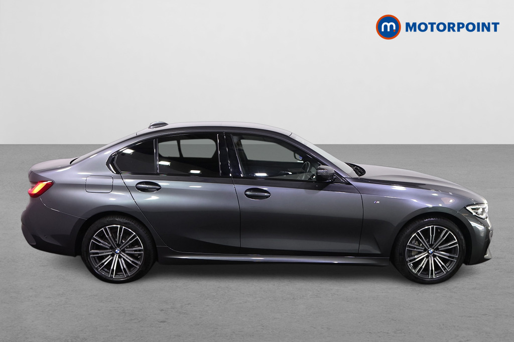 BMW 3 Series M Sport Automatic Petrol-Plugin Elec Hybrid Saloon - Stock Number (1404558) - Passenger side