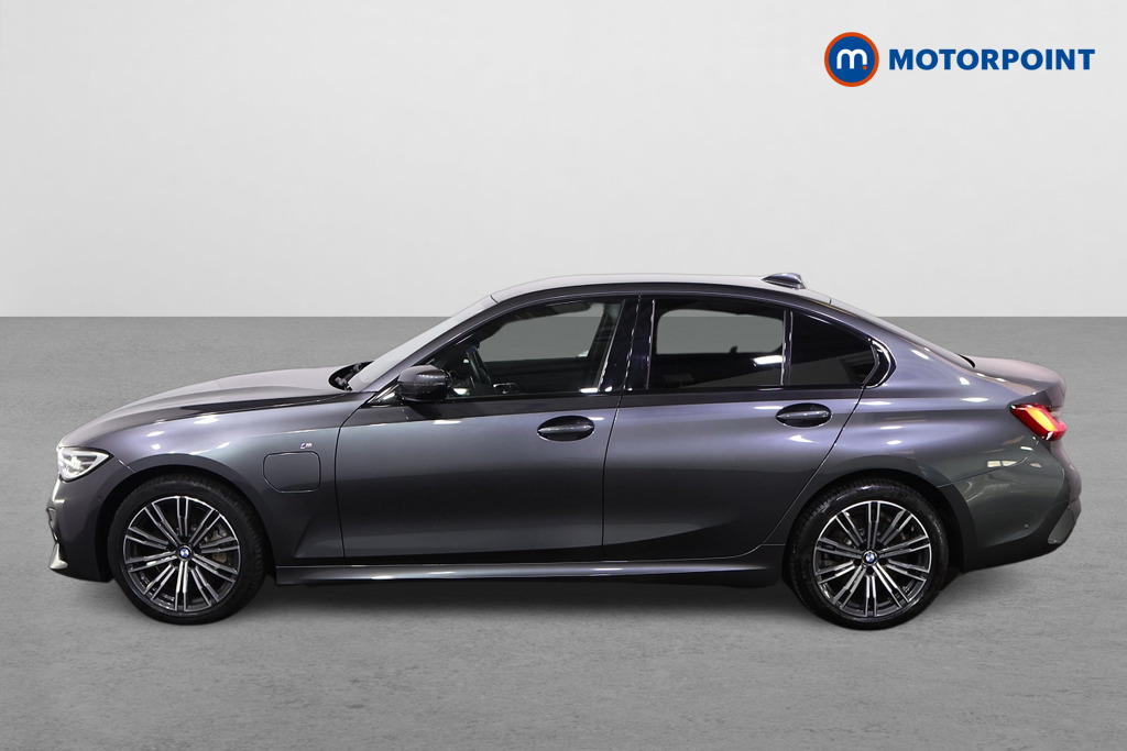 BMW 3 Series M Sport Automatic Petrol-Plugin Elec Hybrid Saloon - Stock Number (1404558) - Drivers side