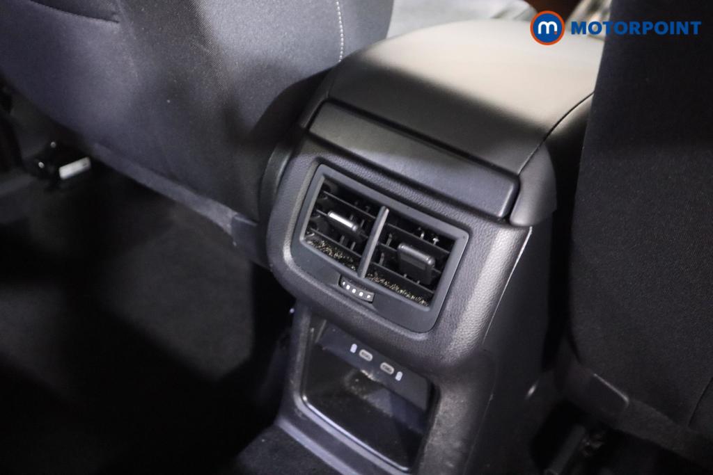 Seat Ateca Se Technology Manual Petrol SUV - Stock Number (1414547) - 29th supplementary image