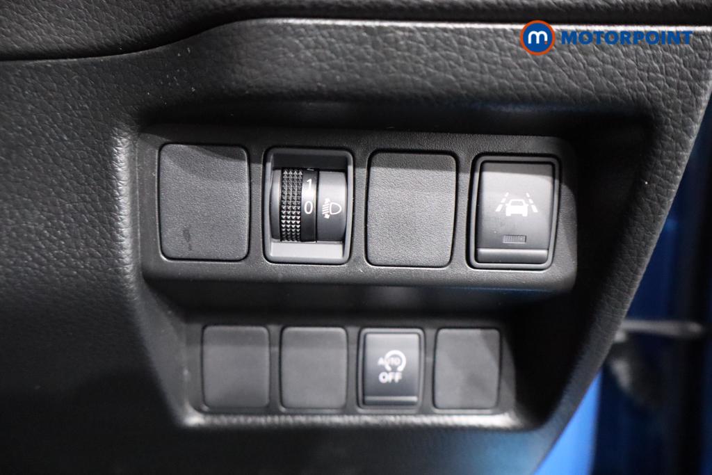 Nissan Qashqai Acenta Premium Manual Petrol SUV - Stock Number (1428770) - 13th supplementary image