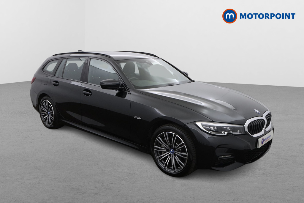BMW 3 Series M Sport Automatic Petrol Plug-In Hybrid Estate - Stock Number (1430276) - Drivers side front corner