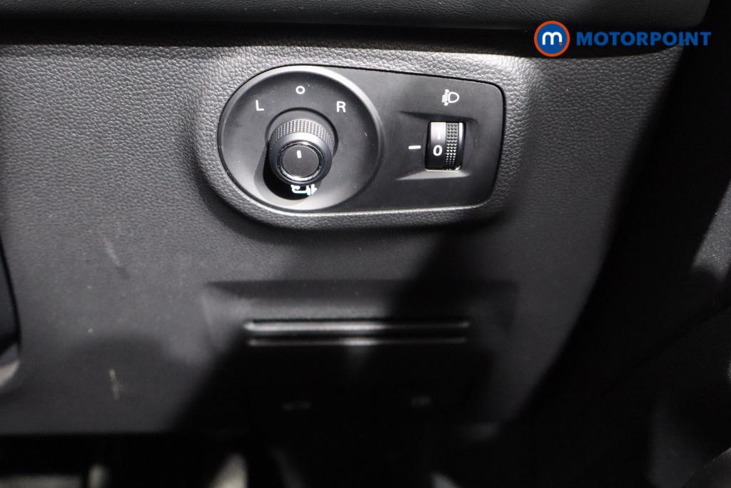 Mg Motor Uk ZS Exclusive Manual Petrol SUV - Stock Number (1432920) - 10th supplementary image