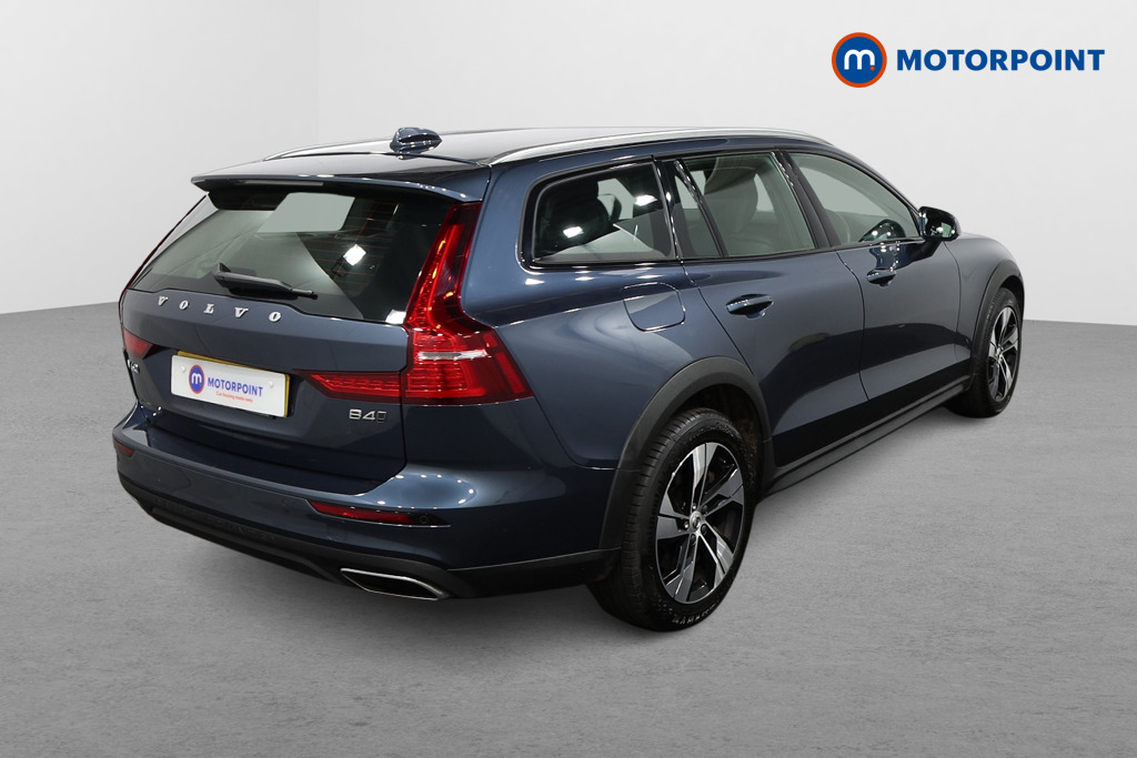 Volvo V60 Cross Country Automatic Diesel Estate - Stock Number (1428806) - Drivers side rear corner