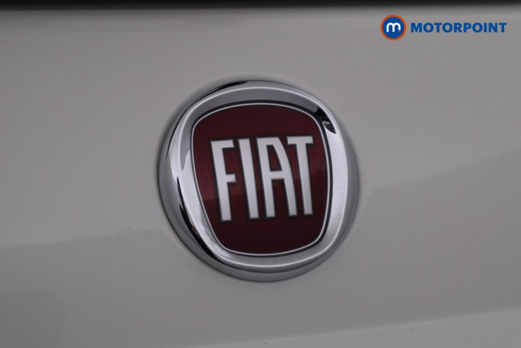 Fiat 500 Dolcevita Manual Petrol-Electric Hybrid Hatchback - Stock Number (1436067) - 19th supplementary image