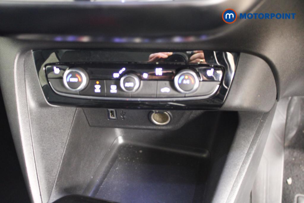 Vauxhall Corsa Elite Nav Premium Manual Petrol Hatchback - Stock Number (1432360) - 11th supplementary image