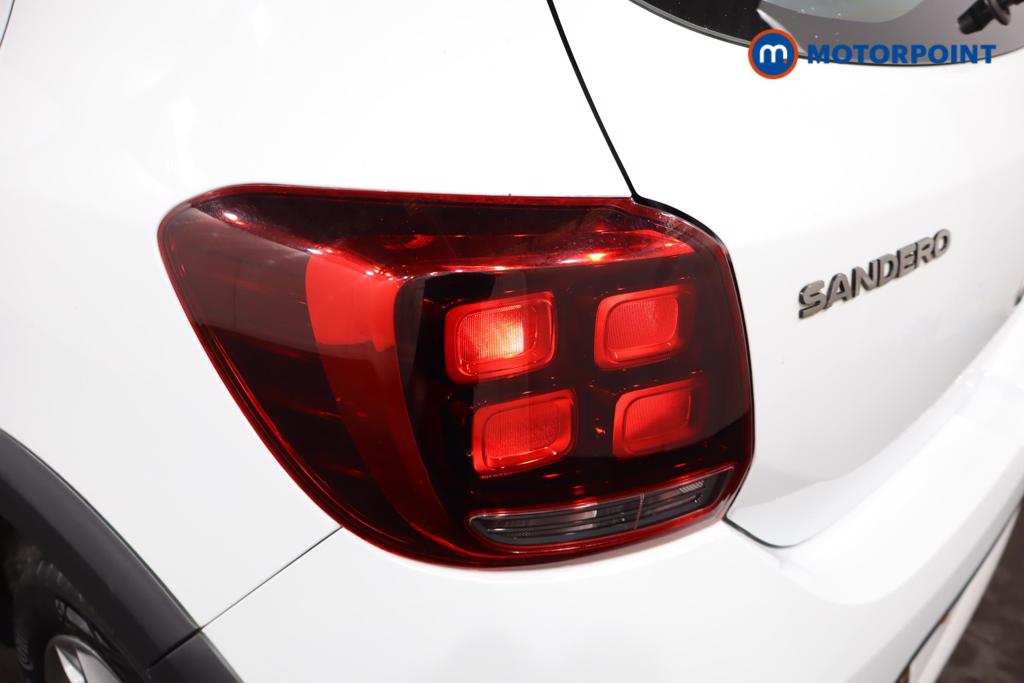 Dacia Sandero Stepway Essential Manual Petrol Hatchback - Stock Number (1436277) - 18th supplementary image