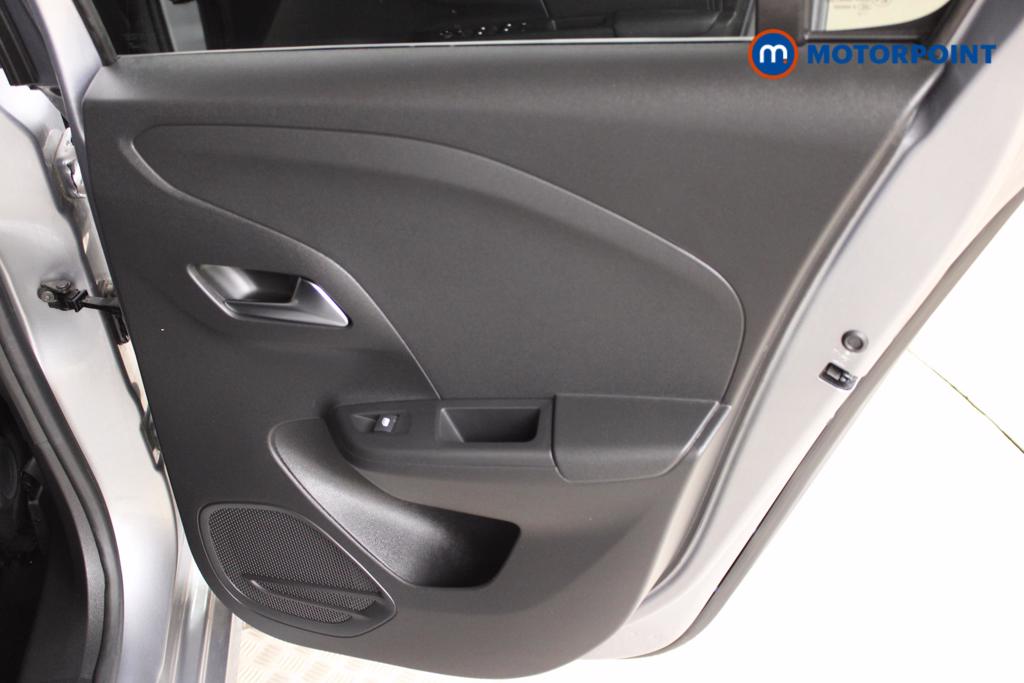Vauxhall Corsa Elite Nav Premium Manual Petrol Hatchback - Stock Number (1432362) - 15th supplementary image