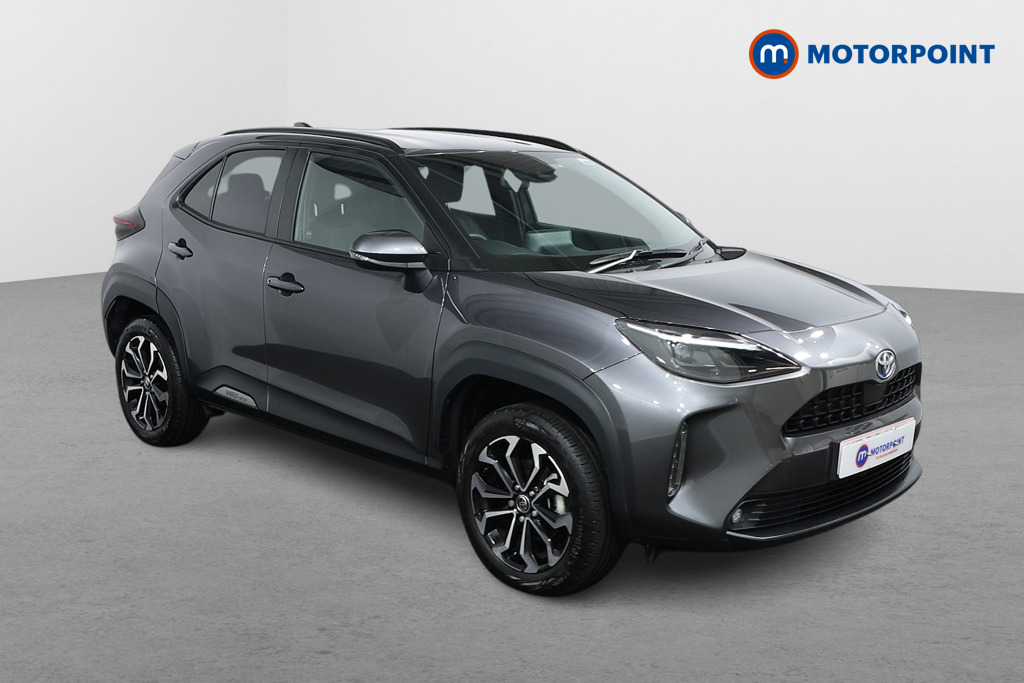 Toyota Yaris Cross Design Automatic Petrol-Electric Hybrid Estate - Stock Number (1436544) - Drivers side front corner