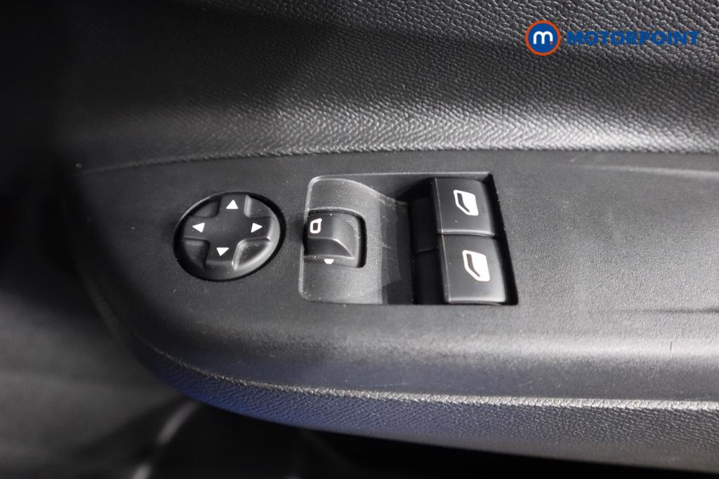 Vauxhall Corsa Se Premium Manual Petrol Hatchback - Stock Number (1431571) - 17th supplementary image
