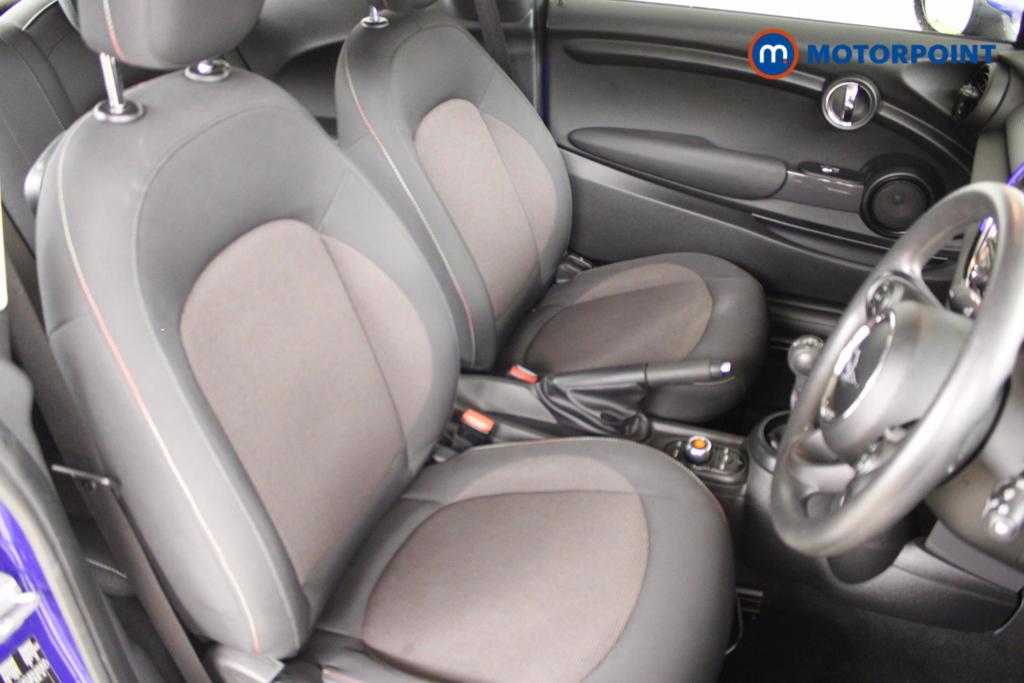 Mini Hatchback Cooper Manual Petrol Hatchback - Stock Number (1435633) - 5th supplementary image