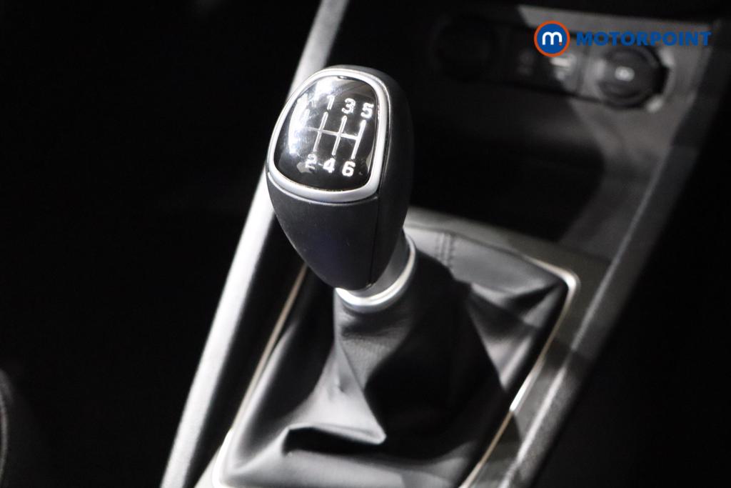 Hyundai I20 Premium Se Nav Manual Petrol Hatchback - Stock Number (1439120) - 7th supplementary image