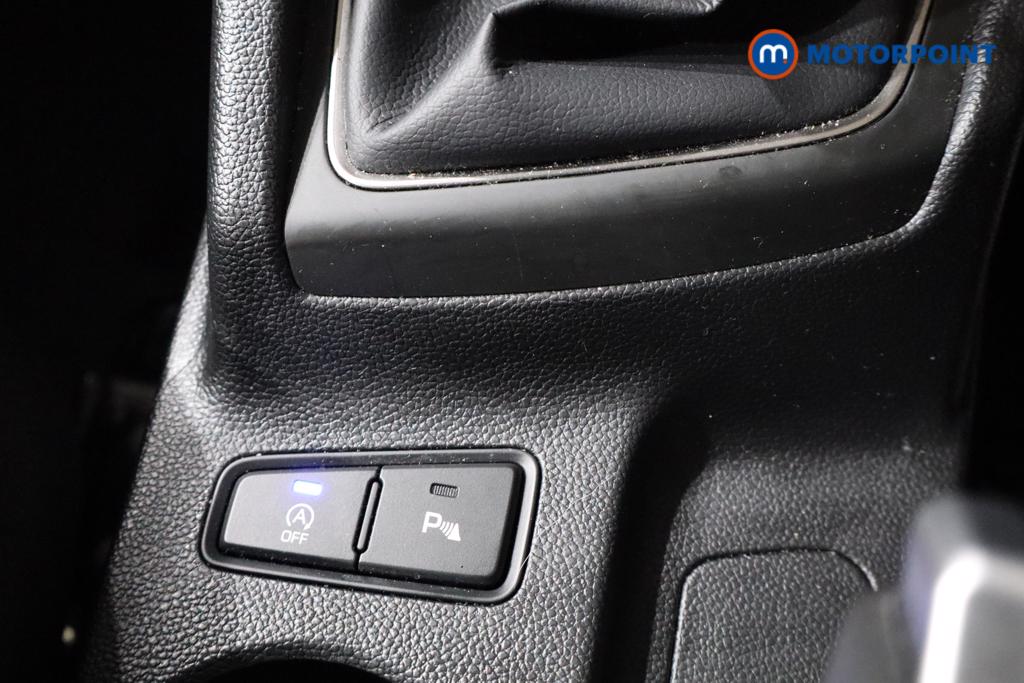 Hyundai I20 Premium Se Nav Manual Petrol Hatchback - Stock Number (1439120) - 8th supplementary image