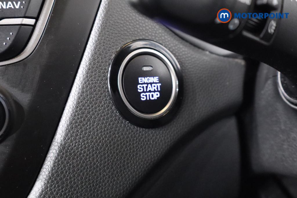 Hyundai I20 Premium Se Nav Manual Petrol Hatchback - Stock Number (1439120) - 11th supplementary image