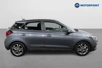 Hyundai I20 Premium Se Nav Manual Petrol Hatchback - Stock Number (1439120) - Drivers side