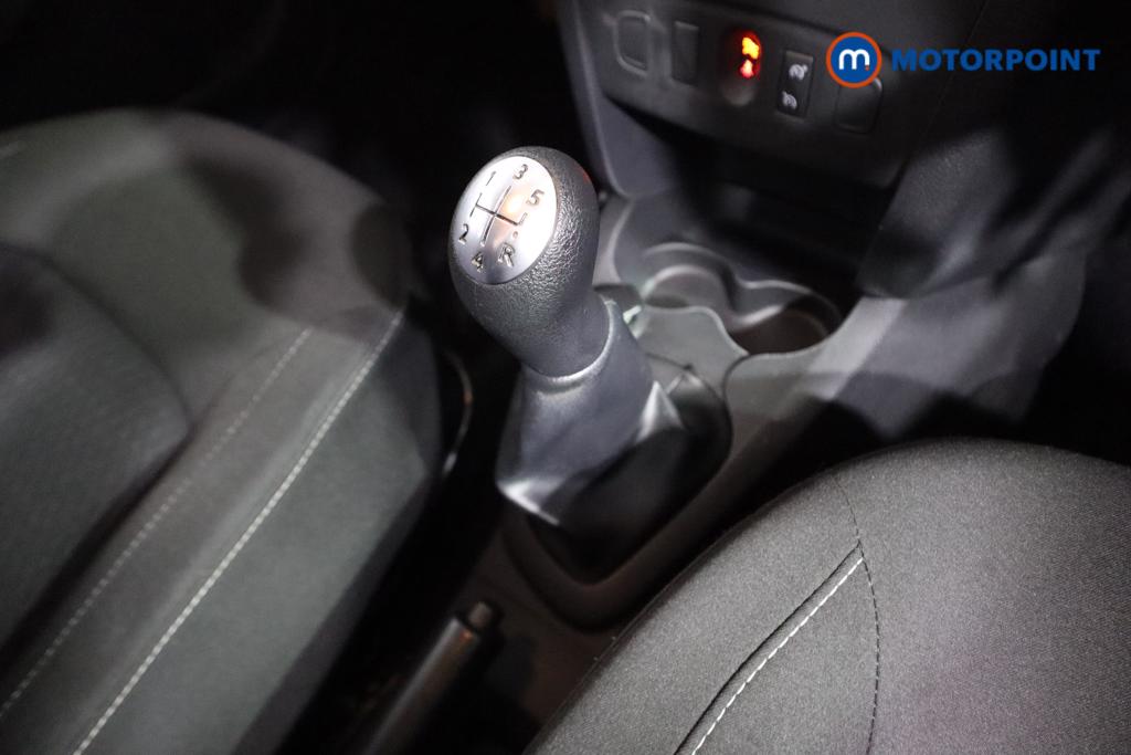 Dacia Sandero Comfort Manual Petrol Hatchback - Stock Number (1438393) - 8th supplementary image