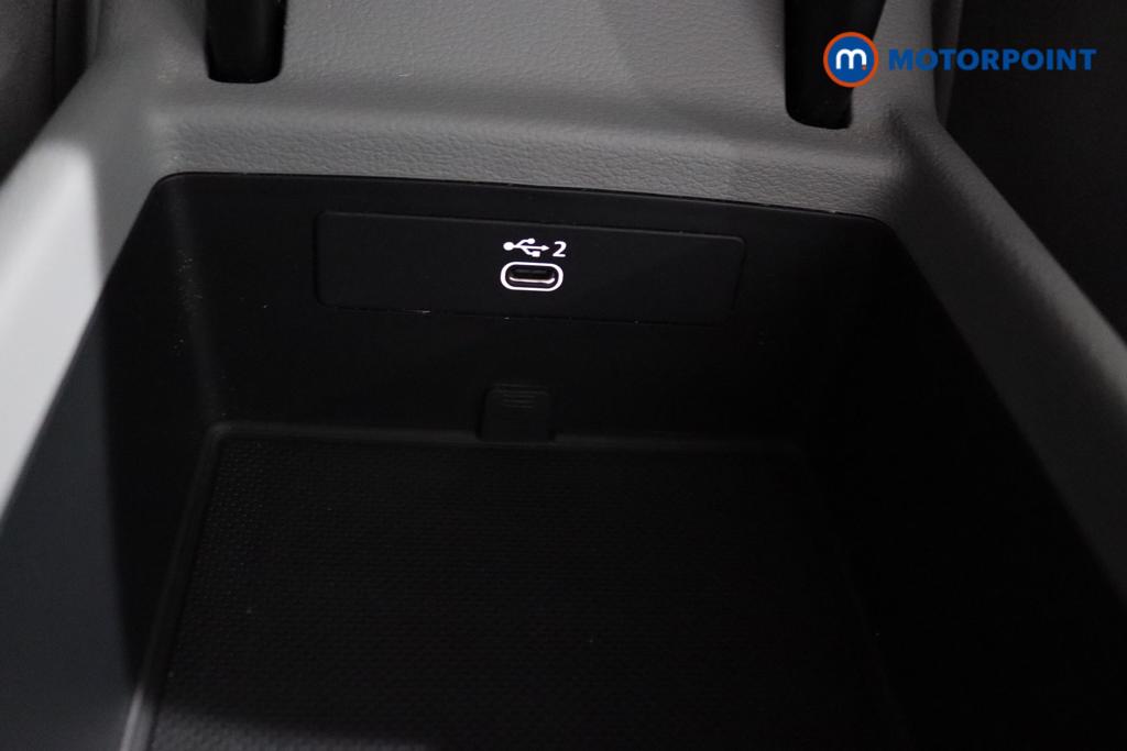 Audi A4 Technik Manual Petrol Estate - Stock Number (1439032) - 22nd supplementary image