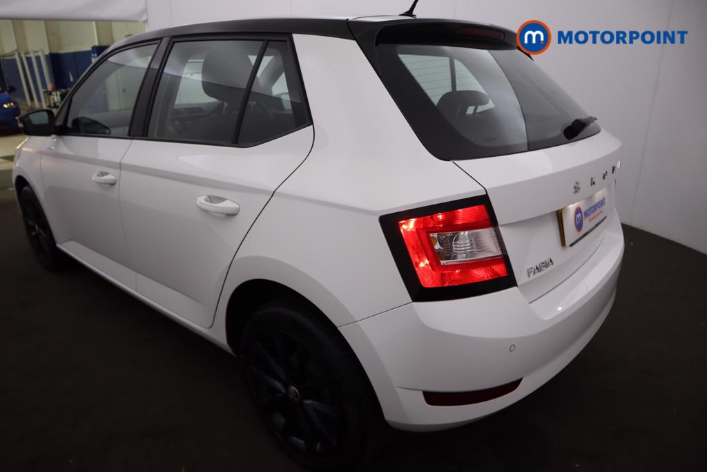Skoda Fabia Colour Edition Manual Petrol Hatchback - Stock Number (1437051) - 19th supplementary image