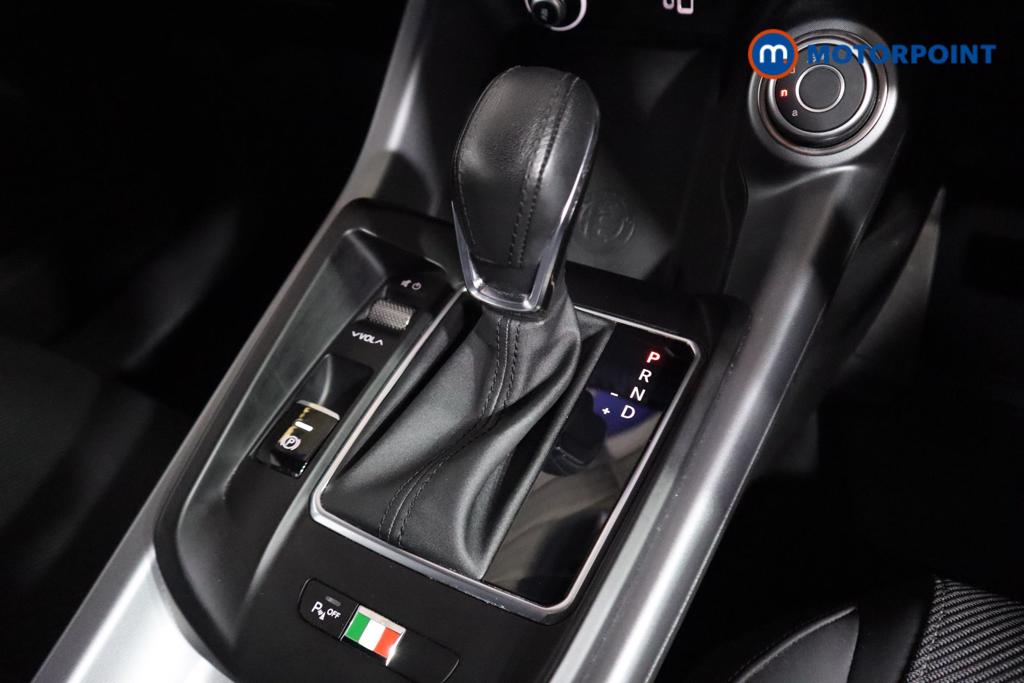 Alfa Romeo Tonale TI Automatic Petrol-Electric Hybrid SUV - Stock Number (1435959) - 8th supplementary image
