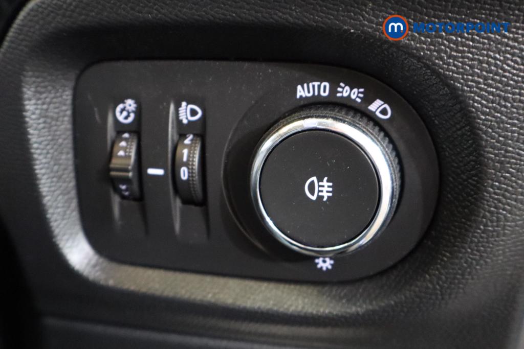Vauxhall Corsa Se Premium Manual Petrol Hatchback - Stock Number (1427388) - 13th supplementary image