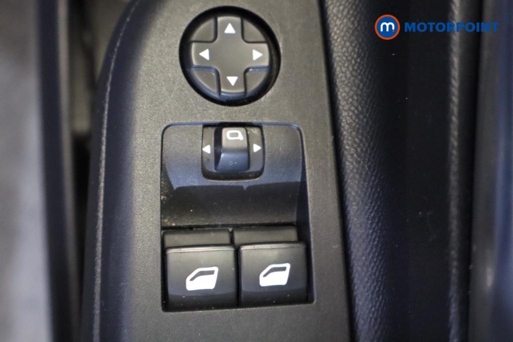 Vauxhall Corsa Se Premium Manual Petrol Hatchback - Stock Number (1427388) - 14th supplementary image