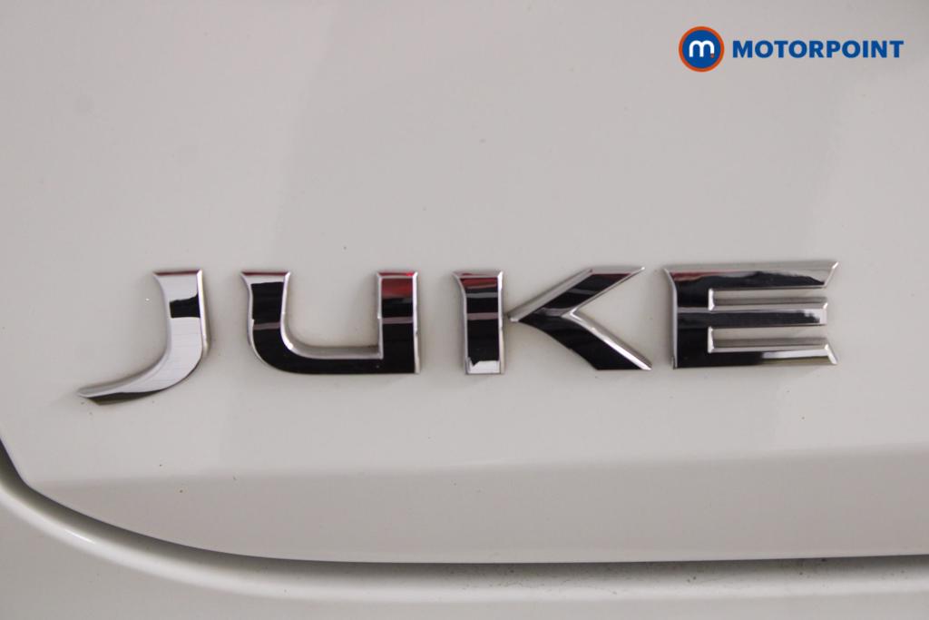 Nissan Juke N-Connecta Manual Petrol SUV - Stock Number (1435847) - 22nd supplementary image