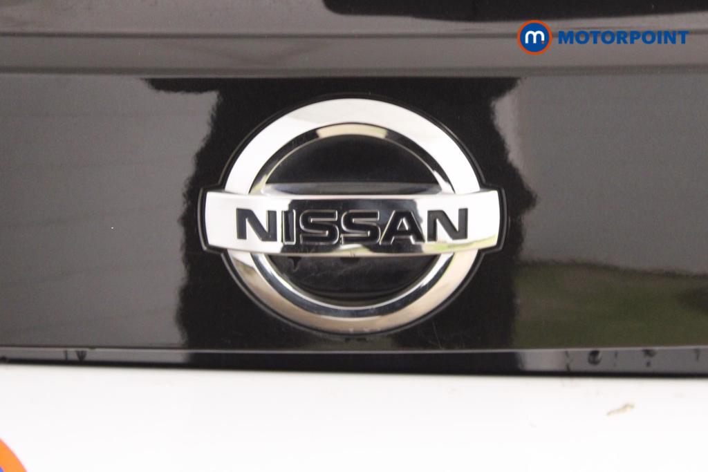 Nissan Juke N-Connecta Manual Petrol SUV - Stock Number (1435850) - 21st supplementary image