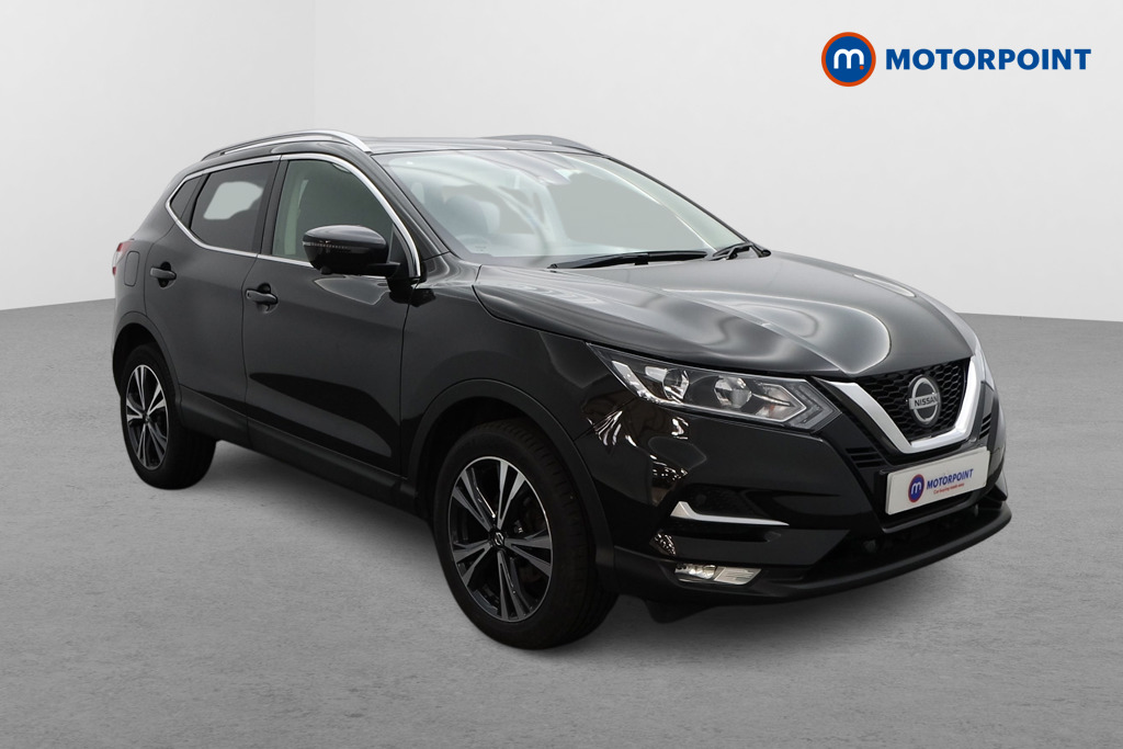 Nissan Qashqai N-Connecta Manual Petrol SUV - Stock Number (1440354) - Drivers side front corner