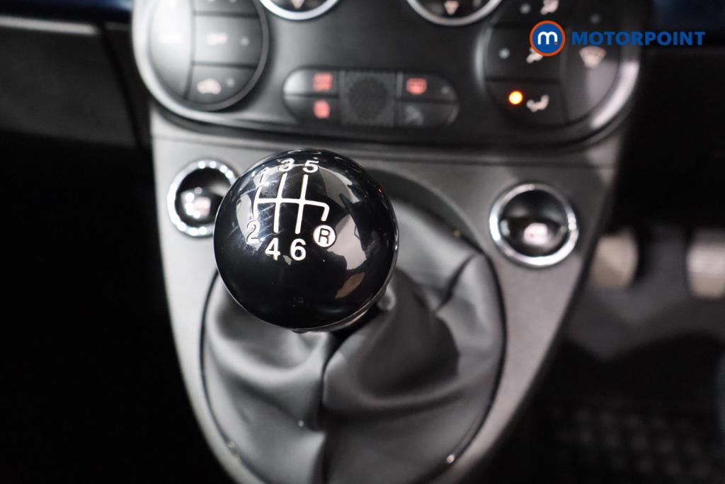 Fiat 500 Launch Edition Manual Petrol-Electric Hybrid Hatchback - Stock Number (1439764) - 9th supplementary image