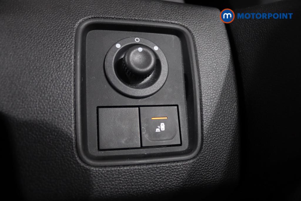 Dacia Duster Prestige Manual Petrol SUV - Stock Number (1440318) - 19th supplementary image