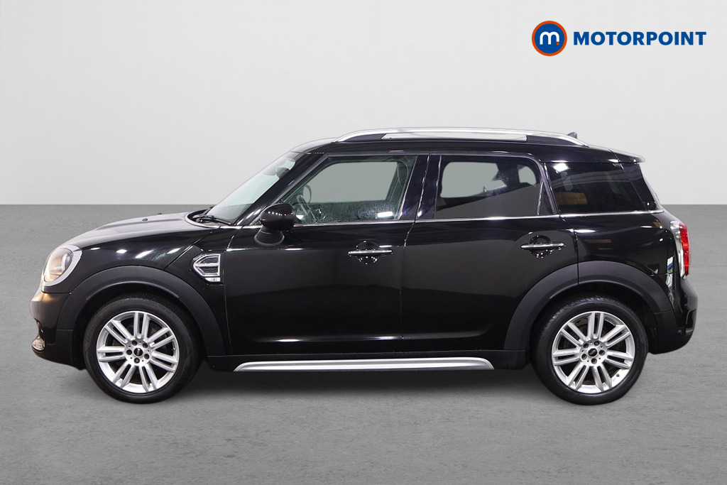 Mini Countryman Cooper Exclusive Manual Petrol SUV - Stock Number (1438267) - Passenger side