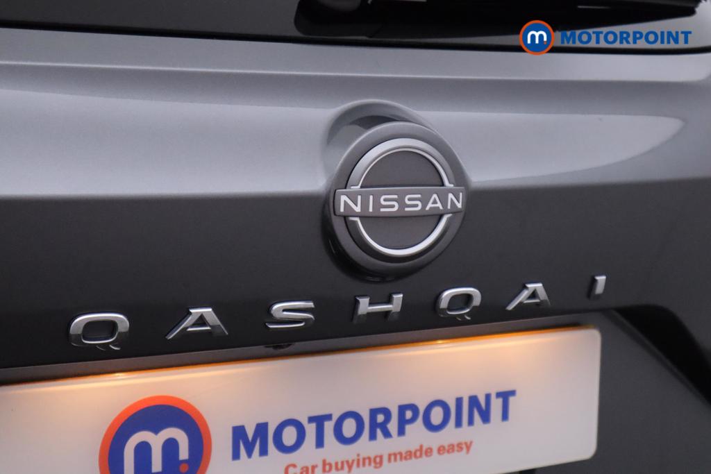 Nissan Qashqai Tekna Manual Petrol SUV - Stock Number (1441506) - 19th supplementary image