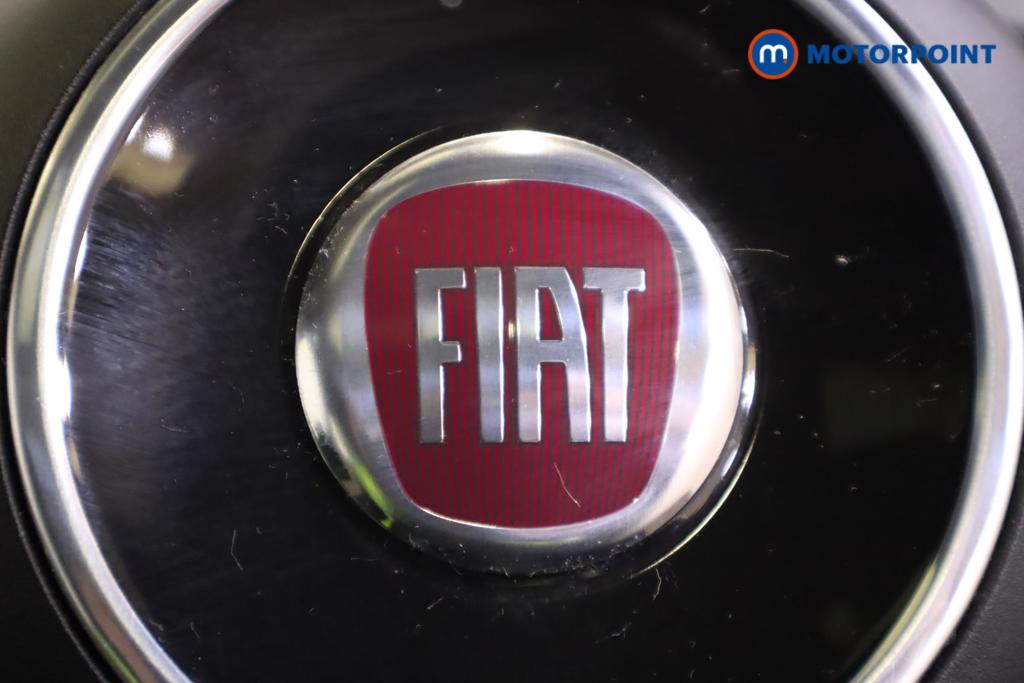 Fiat 500 Dolcevita Manual Petrol-Electric Hybrid Hatchback - Stock Number (1431513) - 14th supplementary image
