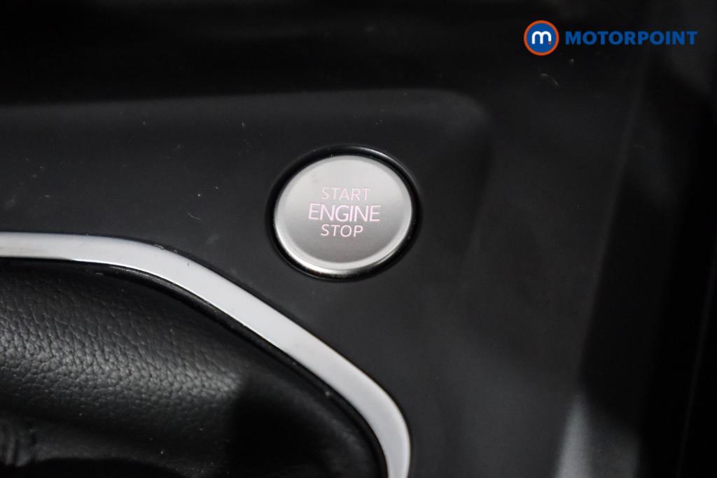 Volkswagen Golf Life Manual Petrol Hatchback - Stock Number (1437733) - 9th supplementary image