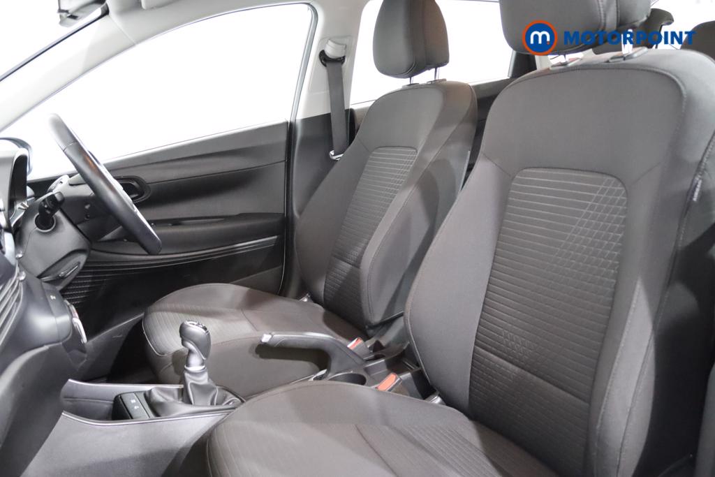 Hyundai I20 Se Connect Manual Petrol Hatchback - Stock Number (1441869) - 4th supplementary image