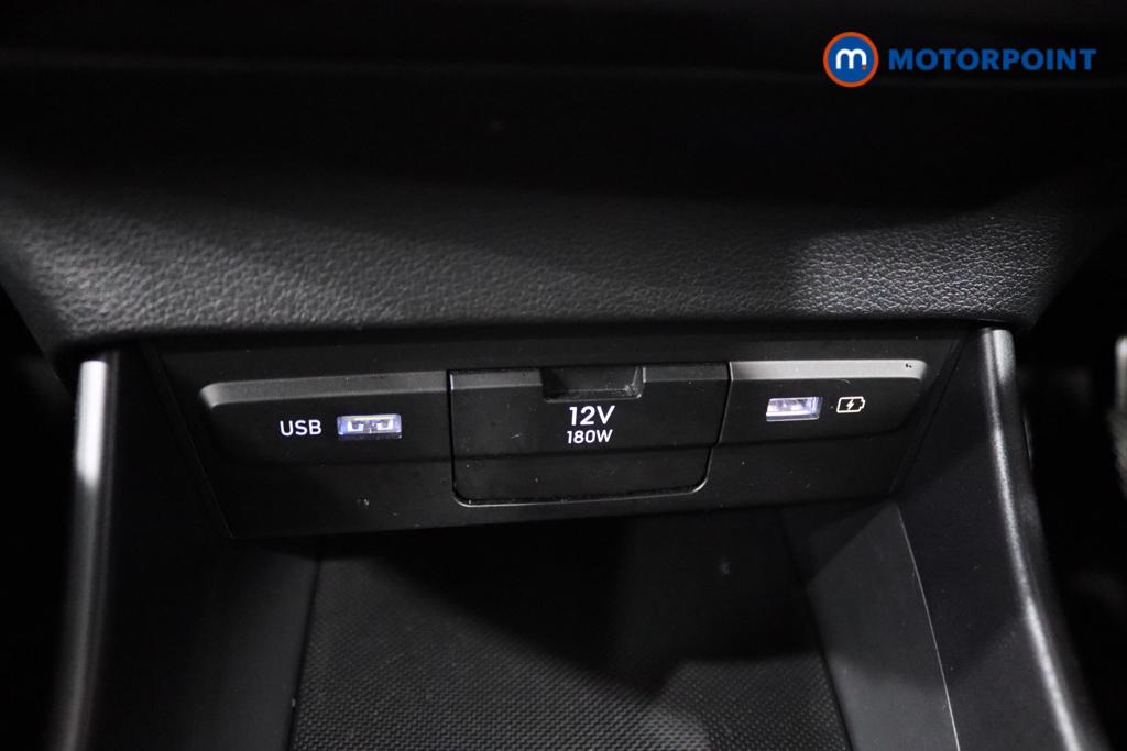 Hyundai I20 Se Connect Manual Petrol Hatchback - Stock Number (1441869) - 17th supplementary image