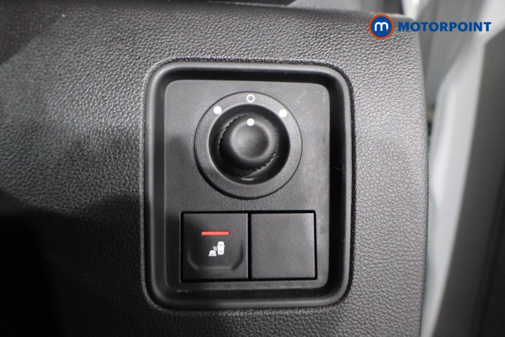 Dacia Duster Prestige Manual Petrol SUV - Stock Number (1439659) - 14th supplementary image