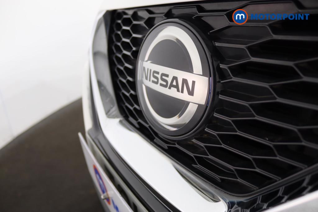 Nissan Qashqai Acenta Premium Manual Petrol SUV - Stock Number (1441416) - 25th supplementary image