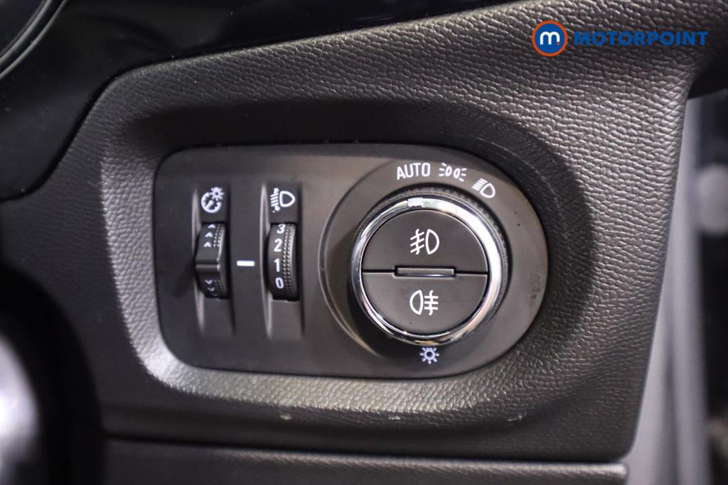 Vauxhall Corsa Elite Nav Automatic Petrol Hatchback - Stock Number (1432350) - 6th supplementary image