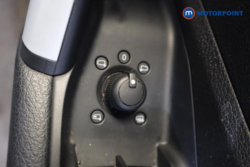 Audi Q2 Technik Automatic Petrol SUV - Stock Number (1441238) - 14th supplementary image