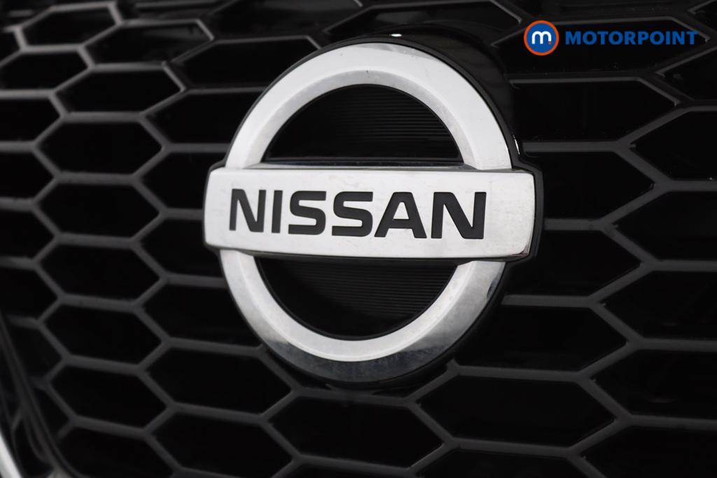 Nissan Juke N-Connecta Manual Petrol SUV - Stock Number (1441419) - 27th supplementary image
