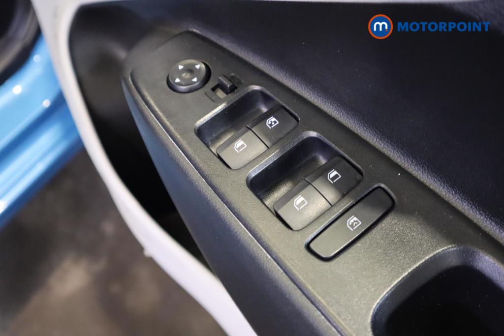 Hyundai I10 Premium Manual Petrol Hatchback - Stock Number (1443264) - 4th supplementary image