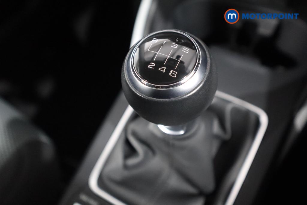 Audi Q2 Technik Manual Petrol SUV - Stock Number (1437181) - 9th supplementary image